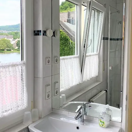 ゲストハウス Panorama-cafe Moselgarten アルフ