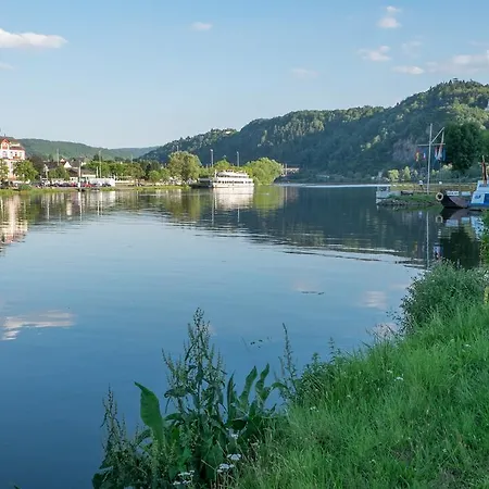 Panorama-cafe Moselgarten 3*