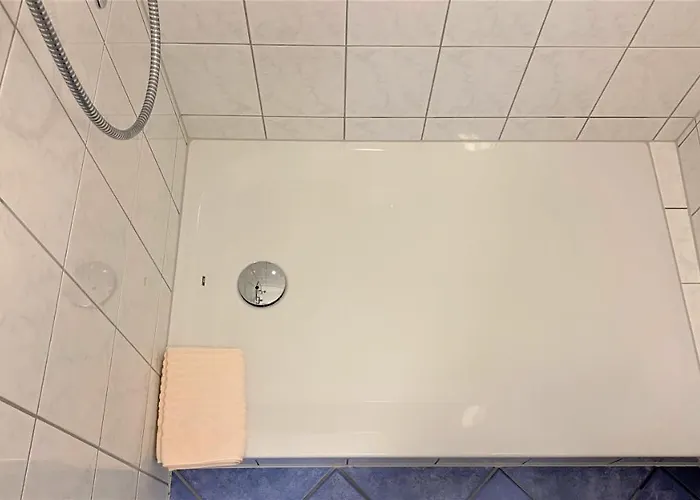 Panorama-cafe Moselgarten Gasthuis 3*