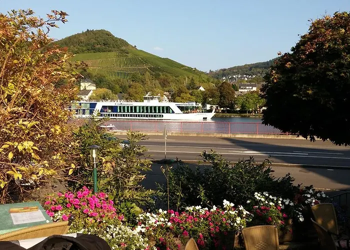 Panorama-cafe Moselgarten Gasthuis Alf